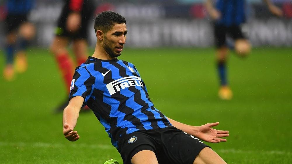 كونتي يدفع بأشرف حكيمي كأساسي أمام هيلاس فيرونا