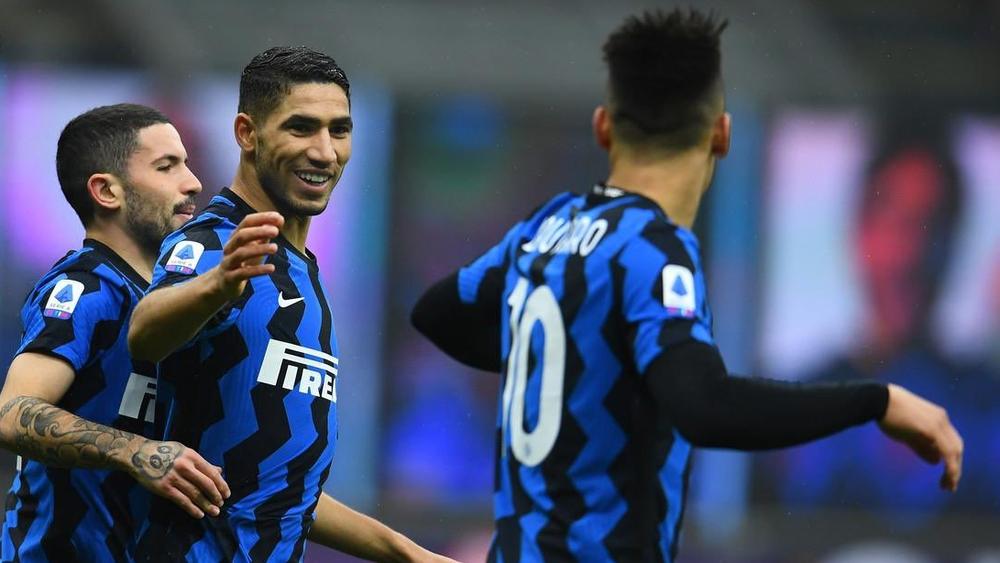 حكيمي يساهم في فوز الإنتر بـ"أسيست".. "النيراتزوي" يتصدر الدوري "مؤقتا"