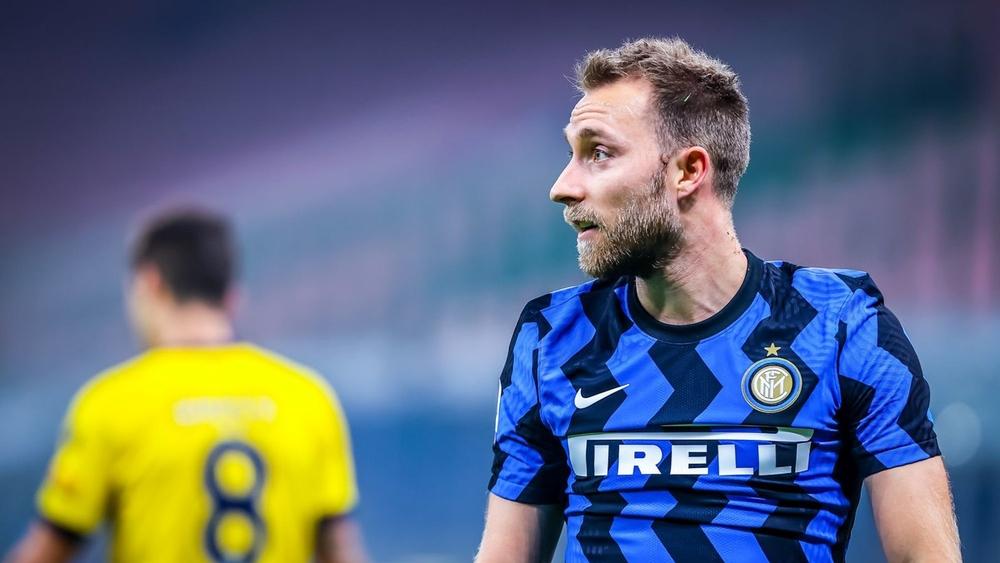 الإنتر يؤكد رحيل إريكسن في يناير: "يجب منحه فرصة اللعب في مكان آخر"