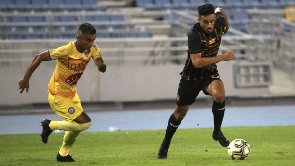 مباراة نهضة الزمامرة واتحاد طنجة عن "الجولة الخامسة" للبطولة الاحترافية "إنوي"/ تشكيلة الفريقين