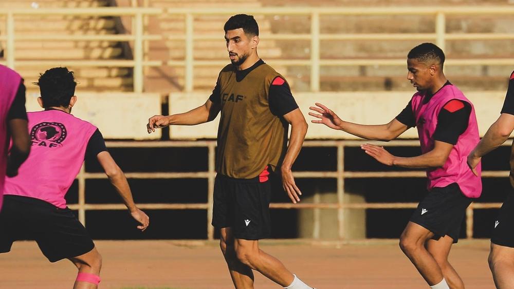 حكم من مصر لقيادة مباراة الوداد و الملعب المالي