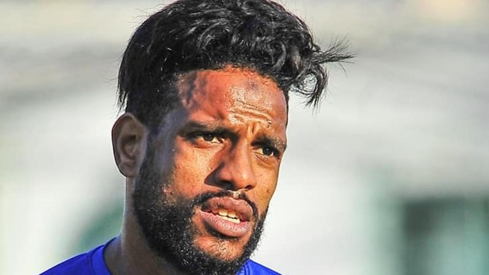 بعد تلقيه نبأ وفاة جدته.. جبيرة يغادر تداريب الرجاء ويتوجه إلى مراكش