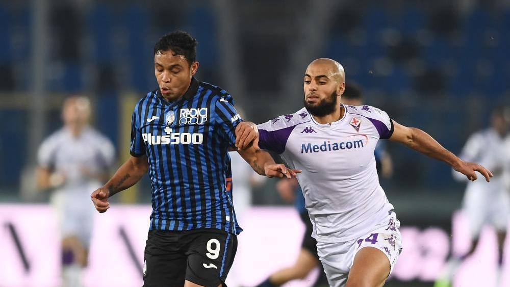 المغربي سفيان أمرابط مرشح لجائزة "أفضل وسط ميدان" في الدوري الإيطالي