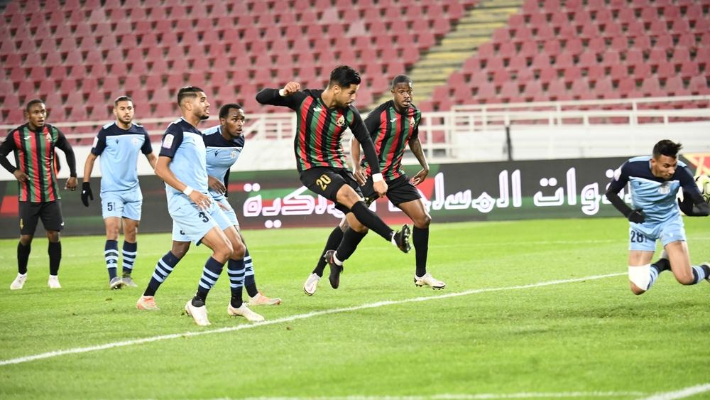 الجيش الملكي ينجو من "فخ" اتحاد تواركة بفضل "ركلات الترجيح"