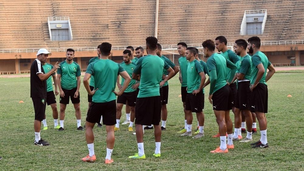 الزرهوني يعوض أوك في المنتخب المحلي و عموتة يبرمج مبارتان وديتان أمام غينيا قبل "الشان"