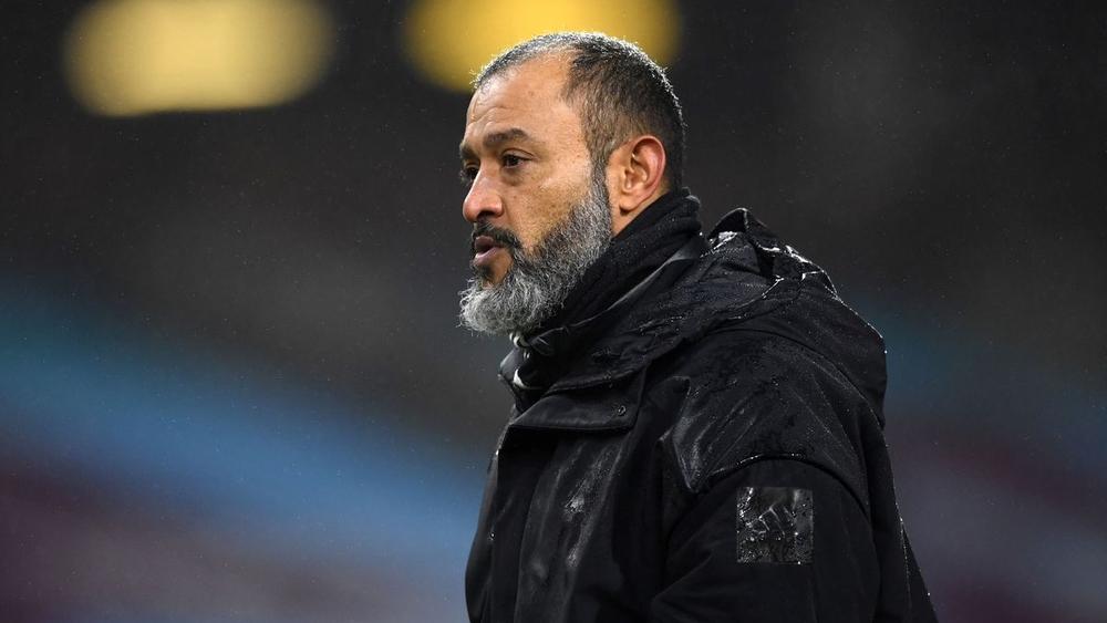 مدرب ولفرهامبتون: "توقف كرة القدم مرة أخرى سيؤدي لظهور دوري السوبر الأوروبي"