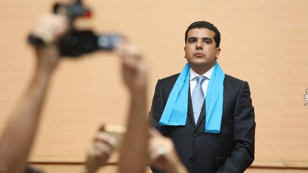 الجماهير الوجدية تُحمِّل هوار مسؤولية تخبُّط الفريق وتعريضه للانتكاسات والتعثرات