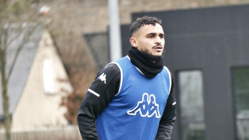 بعد غيابه لأكثر من شهر بداعي الإصابة.. سفيان بوفال يعود للتدريبات الجماعية لأنجيه