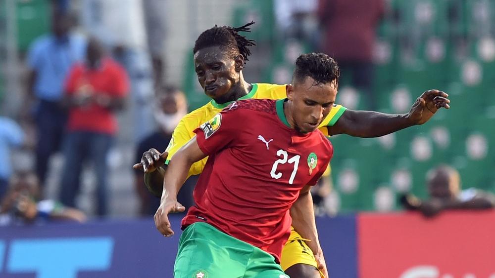 رحيمي: "انتصار هام في بداية المشوار.. شكرا للاعبين على القتالية"