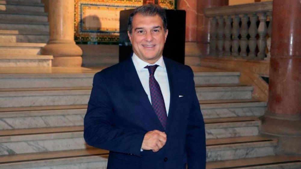خوان لابورتا: "تأجيل انتخابات رئاسة برشلونة سيؤثر على تجديد ميسي"