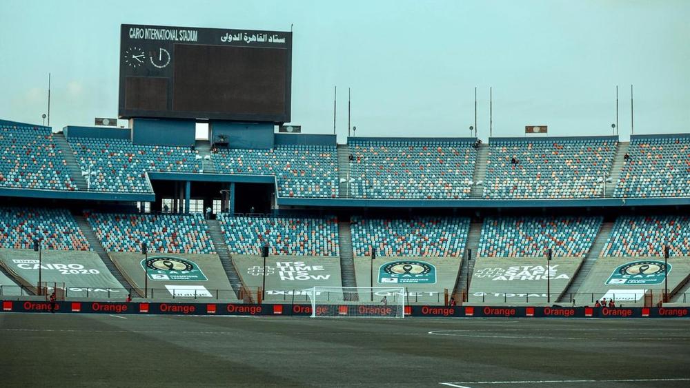 وزير الرياضة المصري يتفاعل سريعاً مع خطاب الـ"كاف": "أتمنى استضافة نهائيي دوري الأبطال وكأس الكونفدرالية 2021"