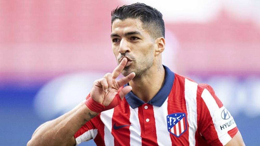 إدارة أتلتيكو مدريد تستعد لزيادة راتب لويس سواريز