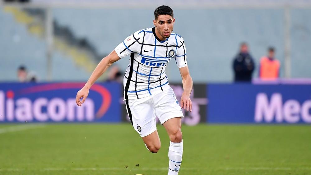 ريال مدريد يُفكّر في استعادة حكيمي بفعل تأخر الإنتر في تسديد مستحقات الصّفقة