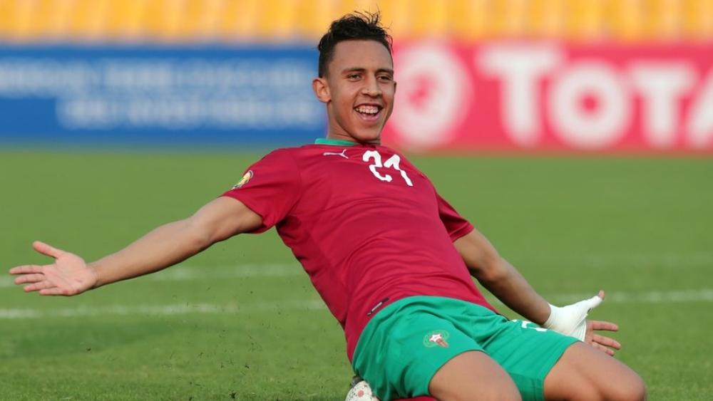 "المحليون" يضربون زامبيا بالثلاثة في الشوط الأول ويخسرون خدمات النفاتي للإصابة