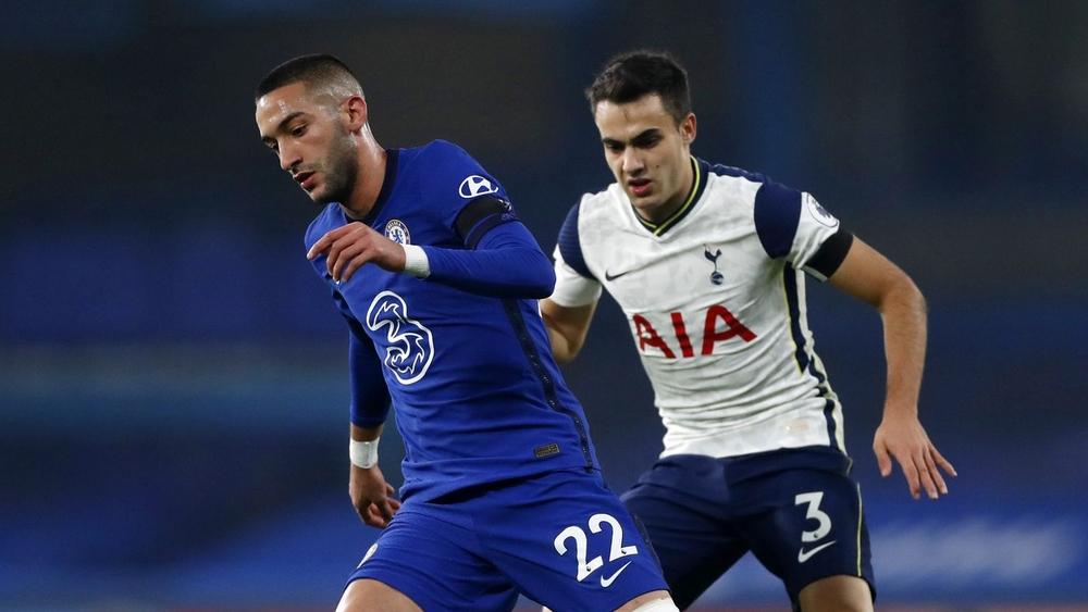 زياش: "غياب والدتي في إنجلترا ضاعف معاناتي.. أؤمن بقدرتي على تكرار ما قدَّمته مع أياكس رفقة تشيلسي"