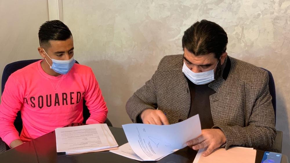 رسميا/ أنس جبرون يعود إلى المغرب التطواني بعقدٍ يمتد لموسم ونصف