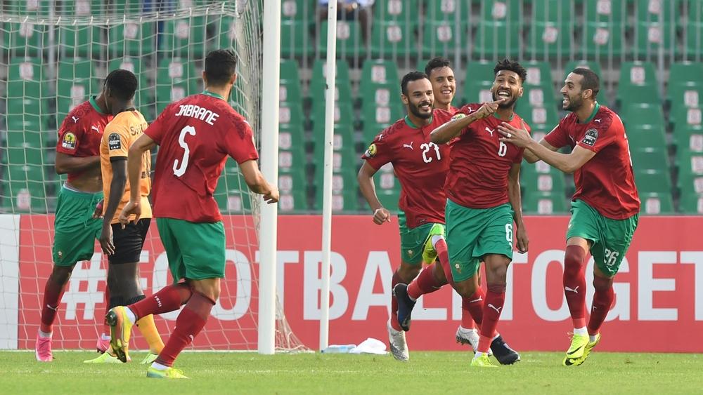 "المحليون" على مرمى حجر من لقبهم الثاني توالياً في "الشّان"