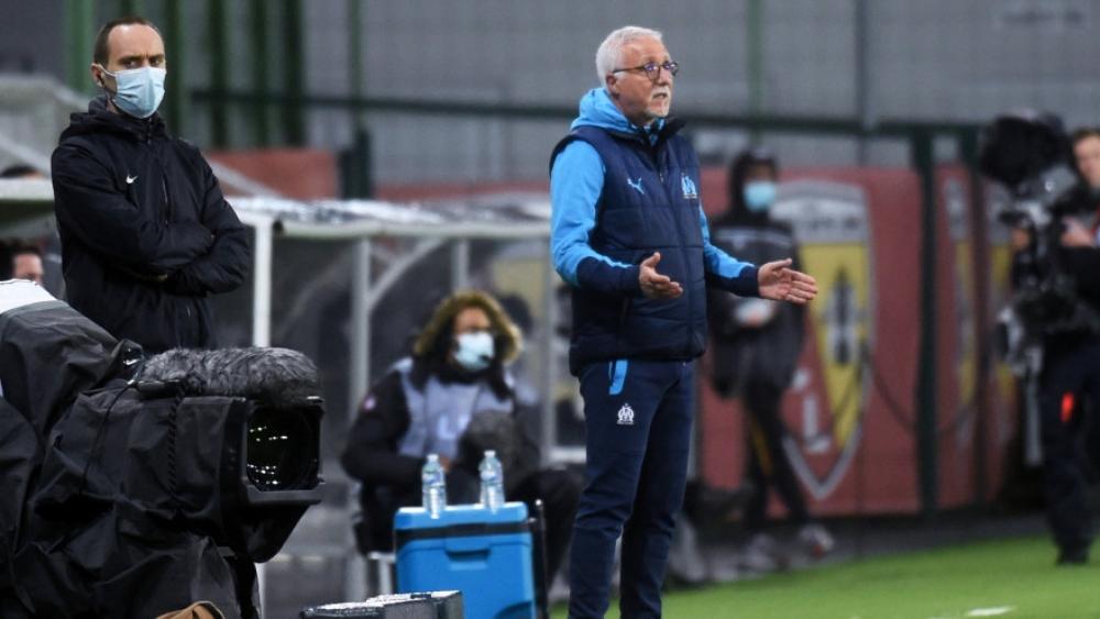 لارغيت: "أُدرِّب مارسيليا مؤقتاً تنفيذاً لما طُلب مني وسأساعد المدرب القادم في بداية مهمته"