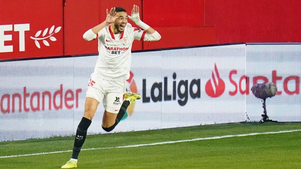 الموقع الرسمي لنادي إشبيلية: "النصيري الأفضل في الليغا لعام 2021 متفوقاً على سواريز وميسي"