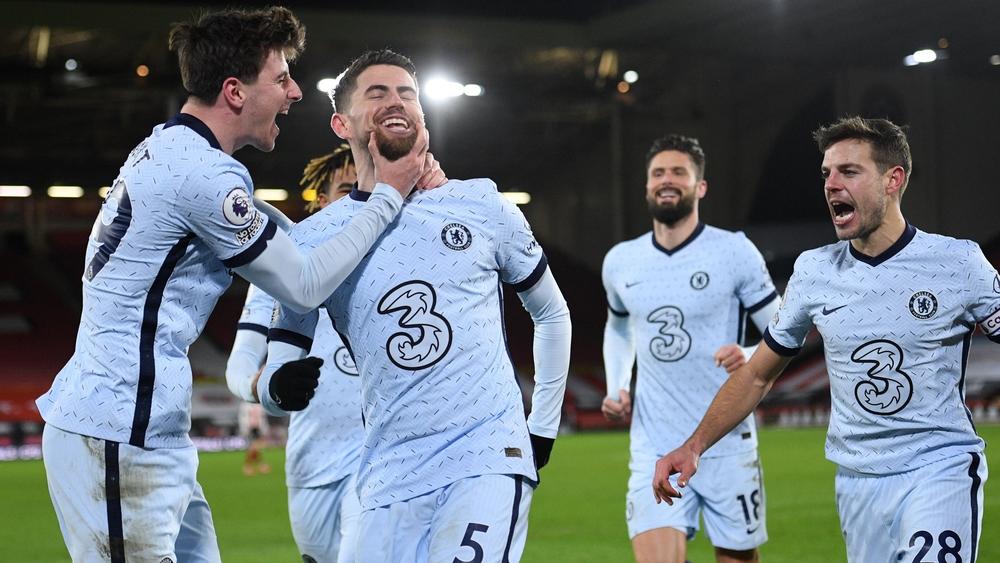 توخيل يُبقي زياش على مقاعد البدلاء في فوز تشيلسي على شيفيلد يونايتد