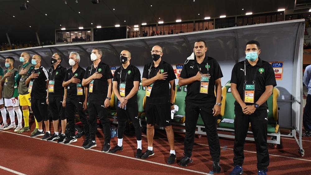 الملك محمد السادس يتصل هاتفياً بعموتة ويهنئه بلقب "الشّان"