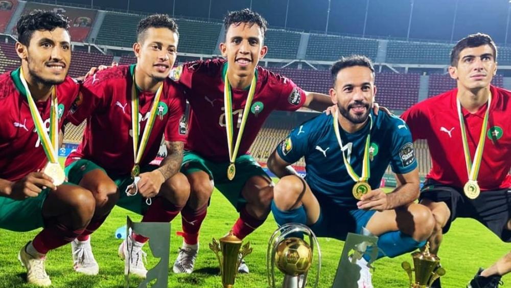 السلامي يمنح لاعبي الرجاء الذين شاركوا في "الشان" 3 أيام راحة بعد العودة إلى المغرب
