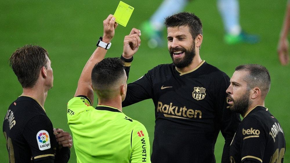 لجنة المسابقات تفتح تحقيقا مع بيكيه ورئيس قادش بسبب تصريحاتهما "حول التحكيم"