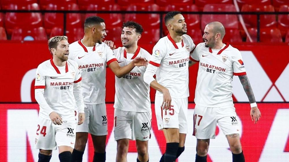 بمشاركة بونو والنصيري والحدادي.. إشبيلية "يهزم" برشلونة بثنائية في ذهاب نصف نهائي كأس الملك