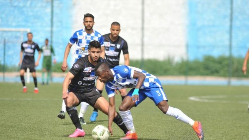 مباراة اتحاد طنجة وس.واد زم عن الجولة الـ6 من البطولة الاحترافية "إنوي"/ تشكيلة الفريقيْن