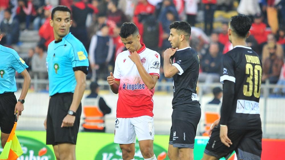 بعد موافقة الاتحاد المصري على احتضان مواجهة الوداد وكايرز.. ما مصير مباراة الفتح؟