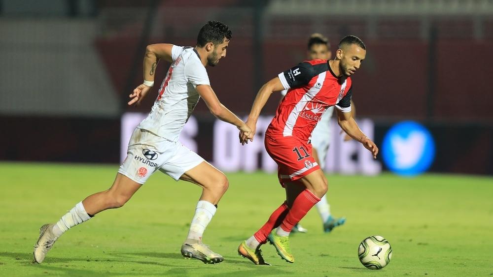 استبعاد تأجيل مباراة الوداد والفتح باعتبار مطابقة شرط 72 ساعة بين مبارتين متتاليتين