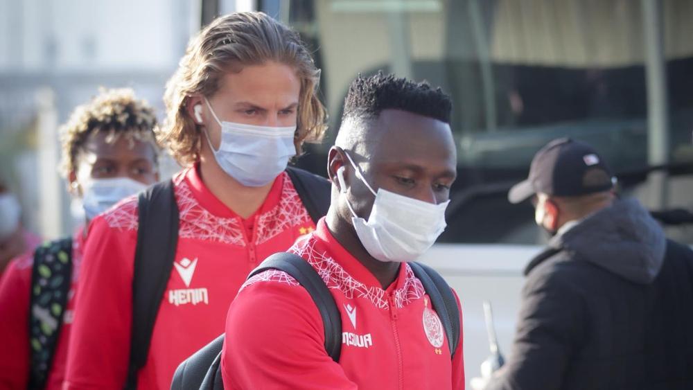 خالد الغندور: "الكاف حدد 28 فبراير موعداً جديداً لمباراة الوداد وكايزر شيفس في القاهرة"