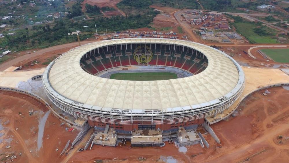 الكاميرون تطلب "قرضا" لإنهاء أشغال بناء ملعب "أوليمبي" ليصبح "الأغلى في أفريقيا" بقيمة مالية تفوق 300 مليون يورو!