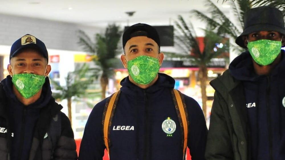 بعثة الرجاء تشد الرحال صوب تونس والسلامي يبرمج حصتين تدريبيتين بالمنستير قبل مواجهة الاتحاد المحلي