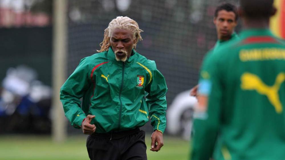 رسميا/ إبن "الأسطورة" سونغ يوقع لنادي "باريس إف سي" الفرنسي