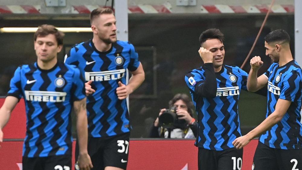 لاوتارو مارتينيز: "لقب الدوري الإيطالي آخر أمل لنا في الموسم ولن نتنازل عنه"