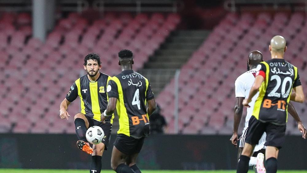 اتحاد جدة منافس الرجاء في نهائي الكأس العربية ينهزم بثلاثية "مُدوية" على أرضه في الدوري السعودي