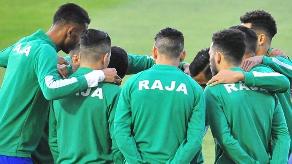 الرجاء يستعد لمواجهة ا. سيدي قاسم وسط غياب الورفلي وجبيرة واكتفاء متولي بالركض