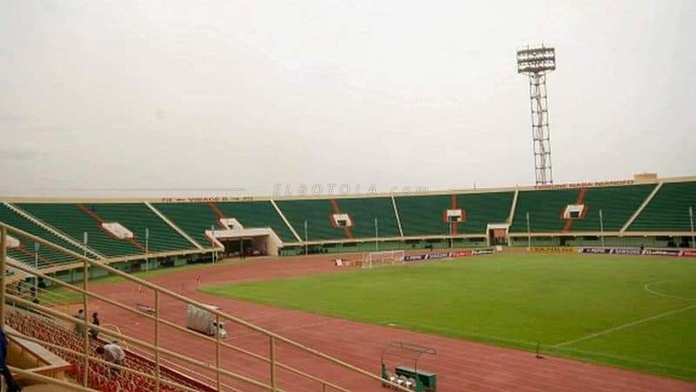 بعد احتضانه مباراة الوداد وكايزر شيفس.. "الكاف" يمنع ملعب "4 غشت" بواغادوغو البوركينابية من استضافة المباريات القارية