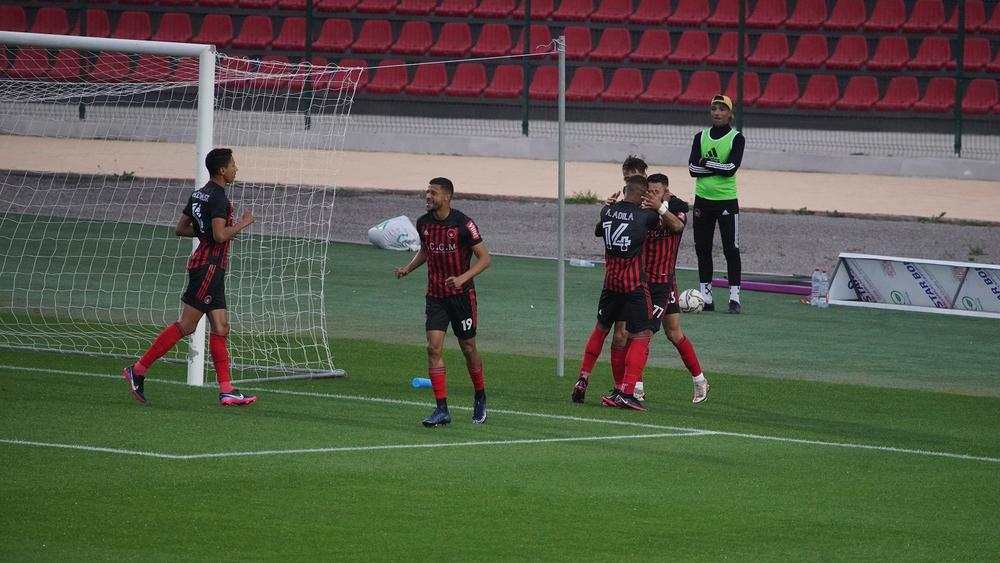 في مباراة شهدت تسجيل ستة أهداف .. ركلات الترجيح تؤهل شباب المحمدية لربع نهائي كأس العرش على حساب الدفاع الحسني الجديدي