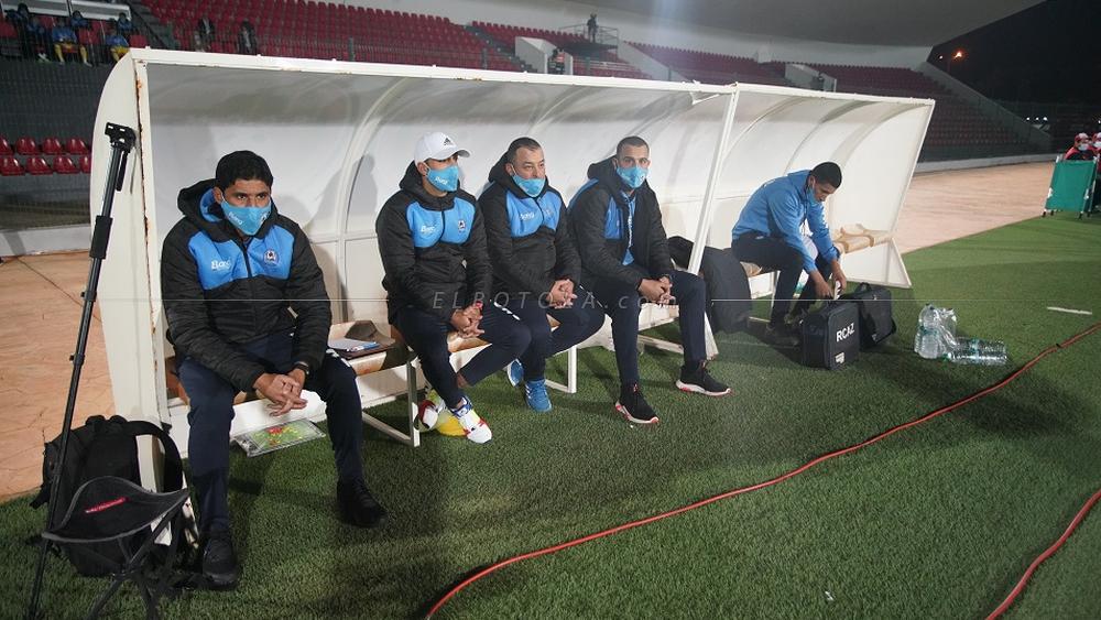 في ظل "الارتجالية" وسوء التسيير اللذان يعيشهما الفريق .. رئيس نهضة الزمامرة يعين العلوي الإسماعيلي كمدرب للفريق بعد إقالته قبل شهرين