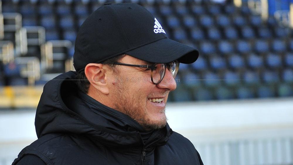 بنهاشم: "كان لدي تخوف من فقدان لاعبي المحمدية الشباب للثقة أمام الدفاع الجديدي لكنهم أظهروا العكس"