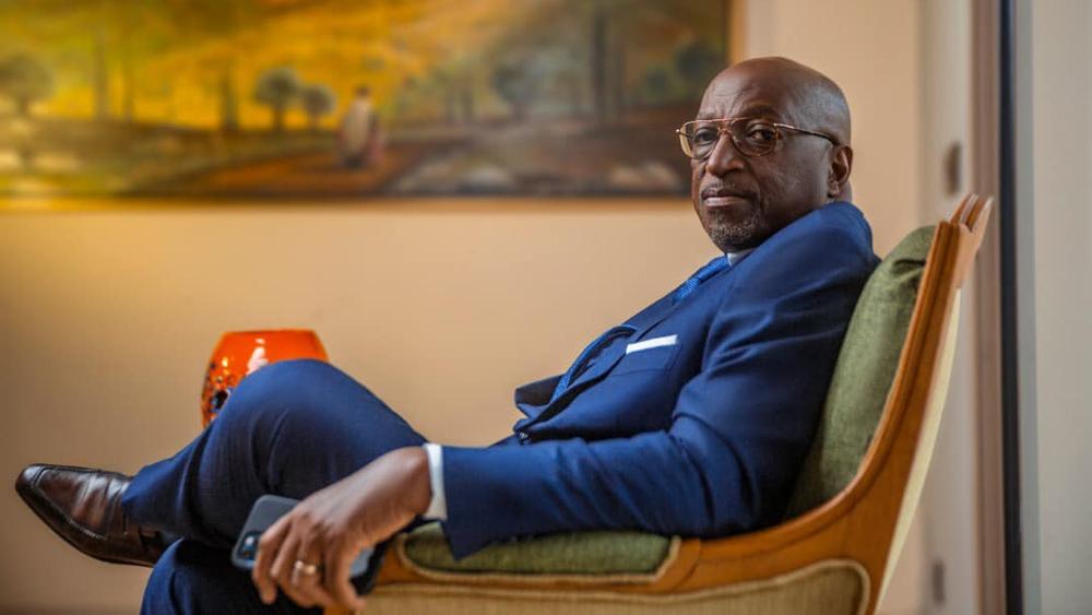 "الانسحابات تتواصل".. الإيفواري "أنوما" يقرر هو الآخر "سحب" ترشحه ويترك السباق نحو رئاسة "الكاف"