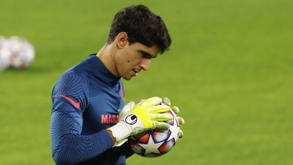 بونو يتعافى من الإصابة ويعود إلى قائمة إشبيلية لمواجهة دورتموند