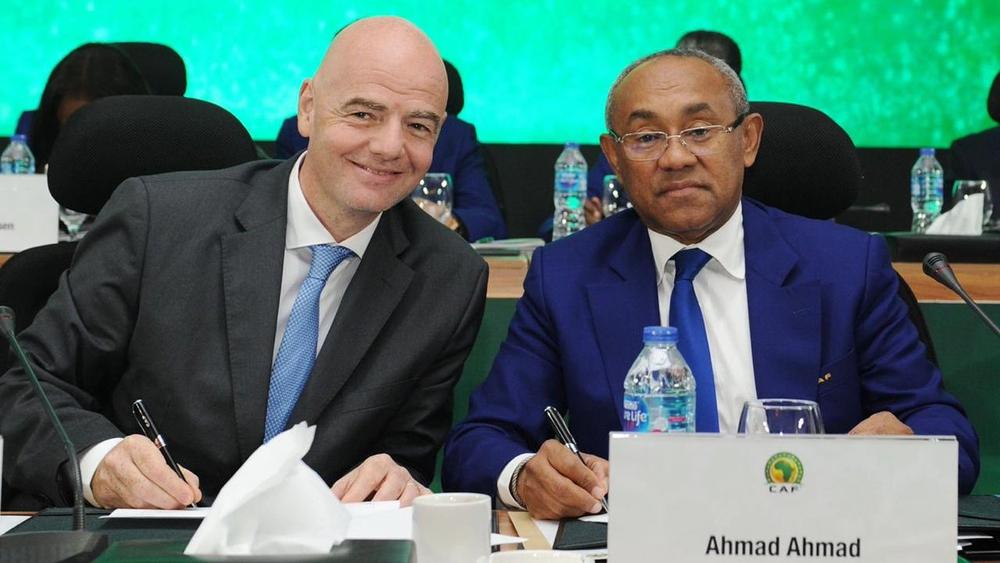 رسميا/ الـ"TAS" تقبل استئناف أحمد أحمد وتقلص عقوبة إيقافه لعامين مع التأكيد على "انتهاكه بعض الاتفاقيات"