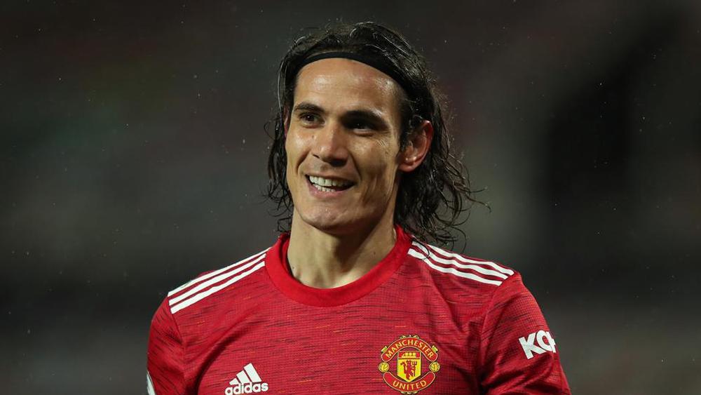 “صحيفة أرجنتينية” تؤكد اختيار كافاني اللعب لبوكا جونيورز في الموسم المقبل