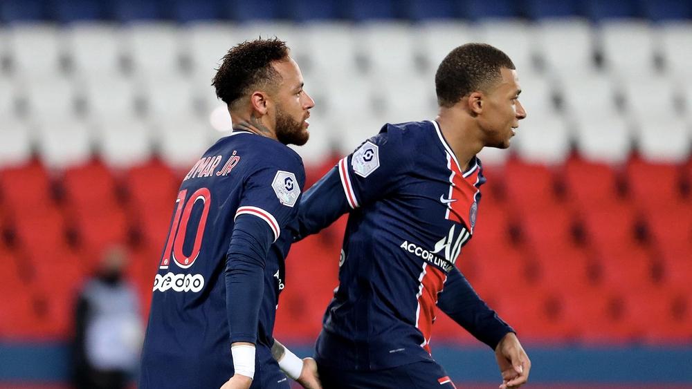 ناصر الخليفي يضع حدا للشائعات: "مبابي ونيمار سيبقيان في باريس سان جيرمان"