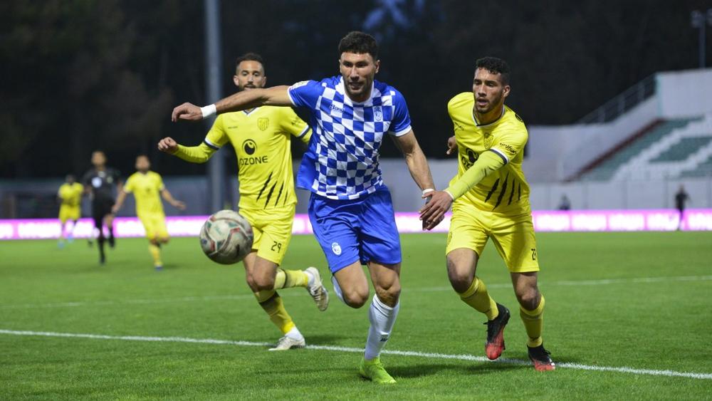 واد زم والمغرب الفاسي يقتسمان النقاط في مباراة "البياض"