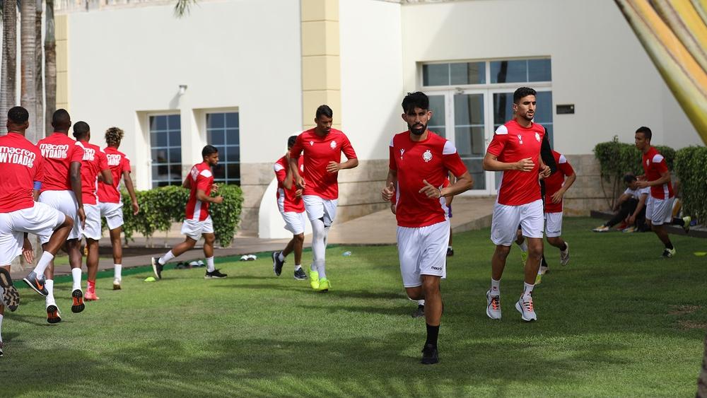 البنزرتي يكشف قائمة الوداد لمباراة حوريا مع استمرار غياب سكومة وكياني