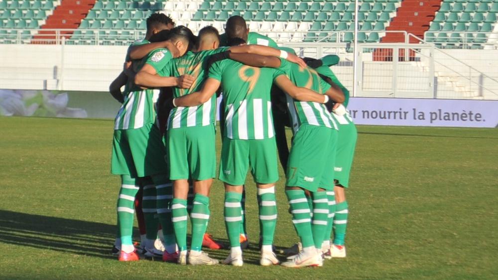 لاعبو مولودية وجدة يعودون لمقاطعة التداريب احتجاجا على عدم توصلهم بمستحقاتهم المالية وسط "وعود كاذبة" من الرئيس!